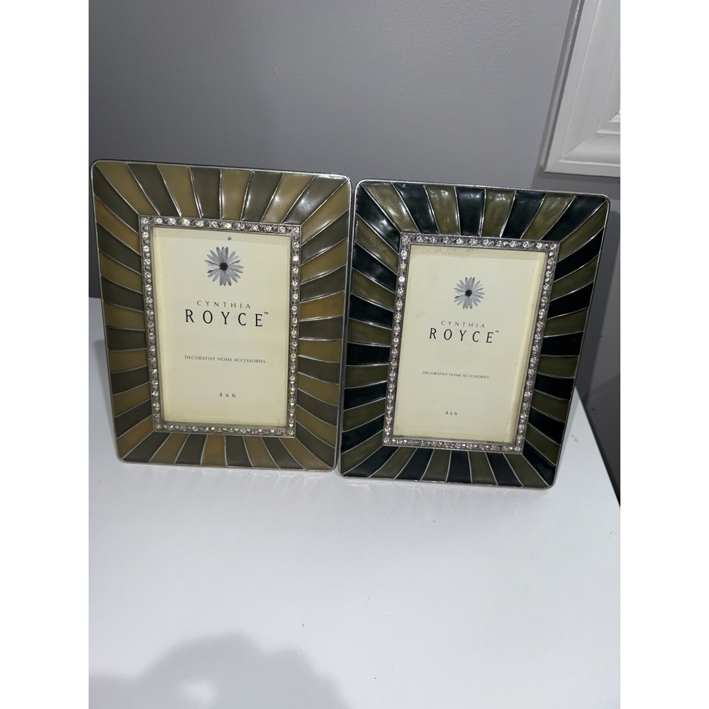 Cynthia Royce 4x6 Decorative Enamel Picture Frames Set of 2 New! 2003 Green